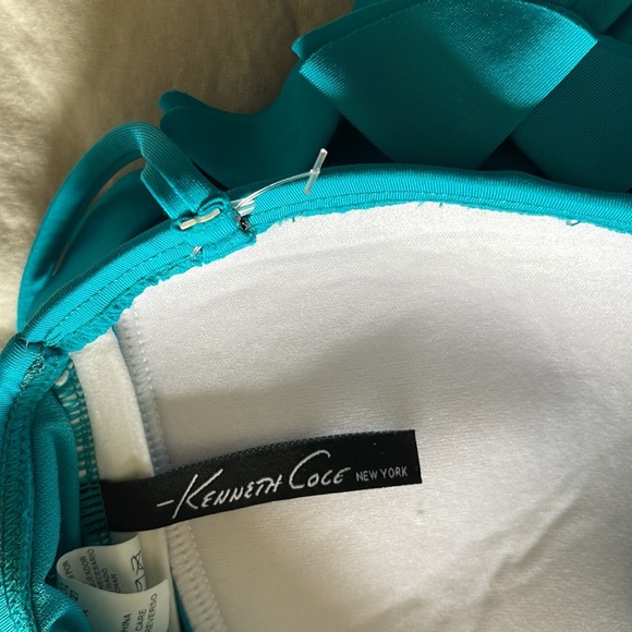 Swimsuit one piece with removable straps brand new - Picture 6 of 11